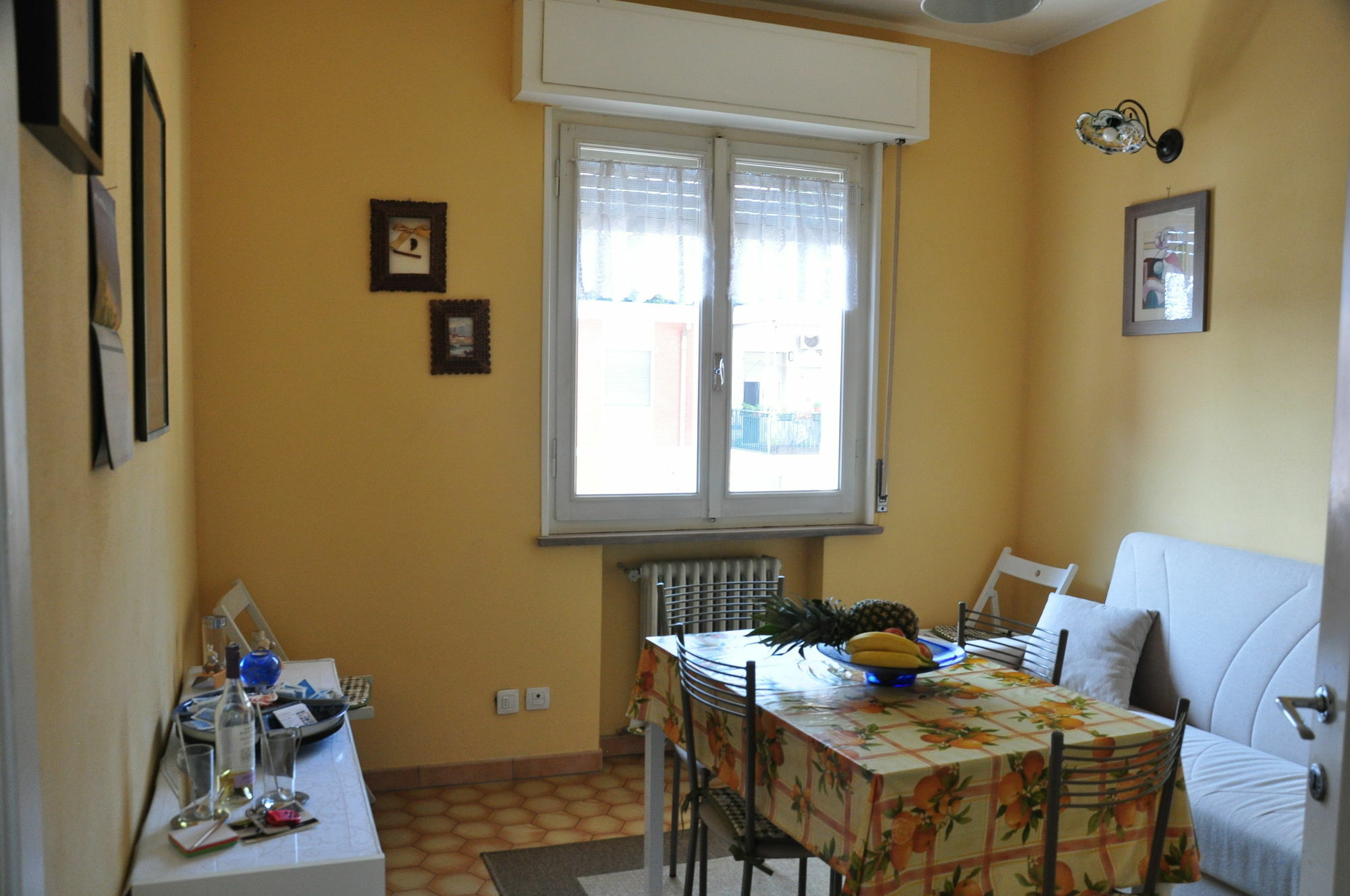 A Casa Di Franci Apartment Parma Exterior photo