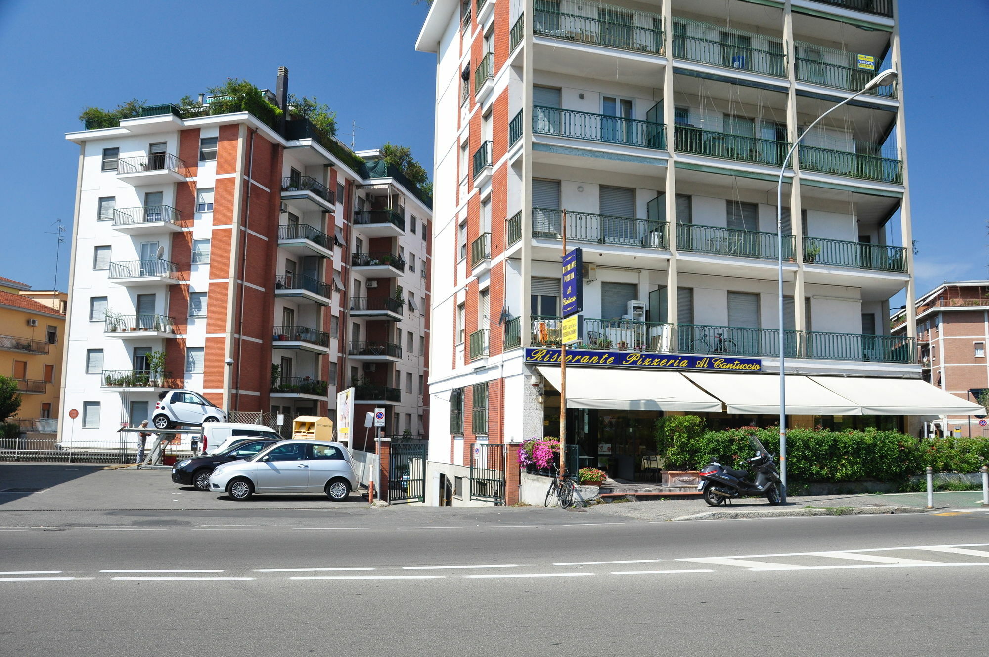 A Casa Di Franci Apartment Parma Exterior photo